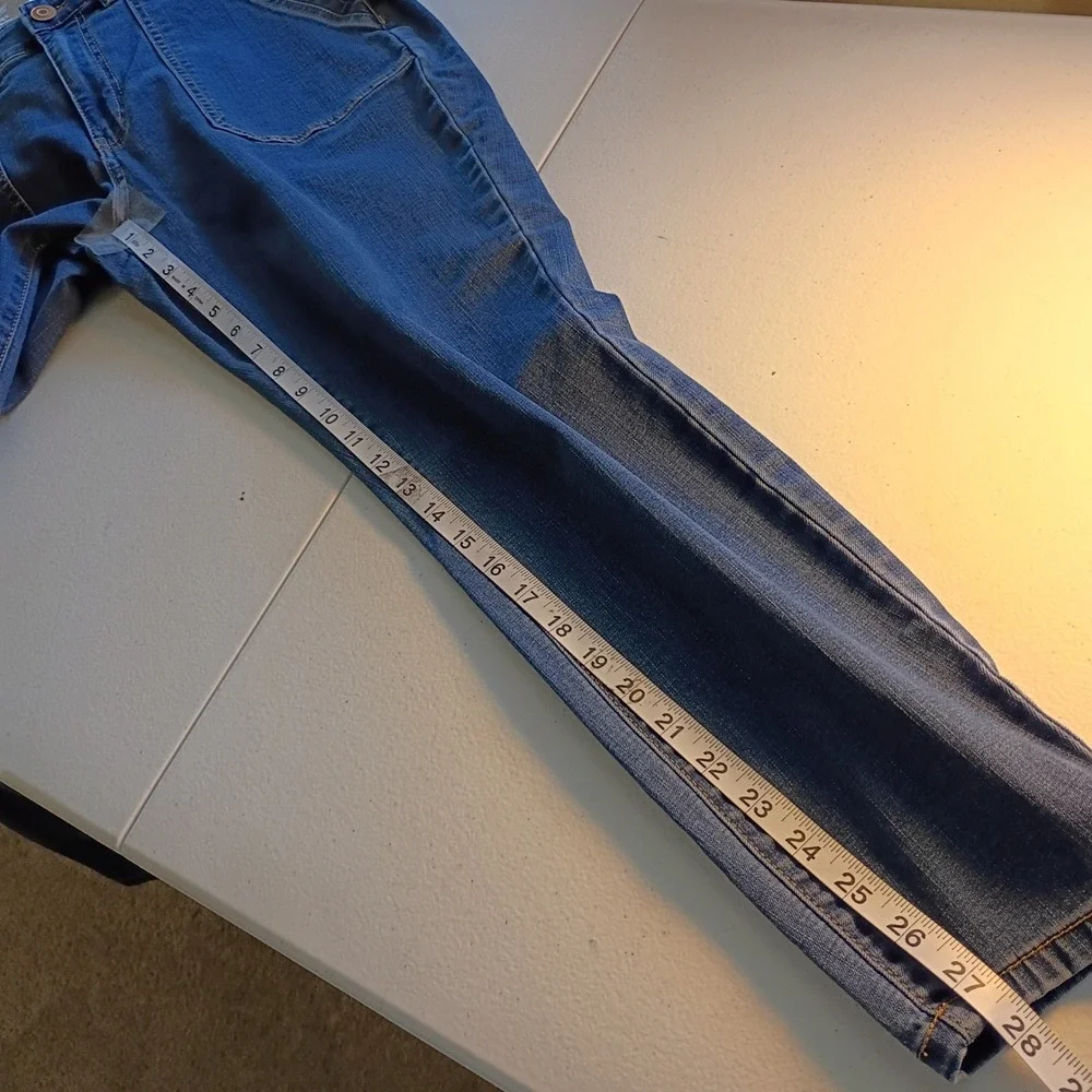 Nurture by Westbound Womens High Rise Skinny Jeans Medium Wash Patch Pocket 10R